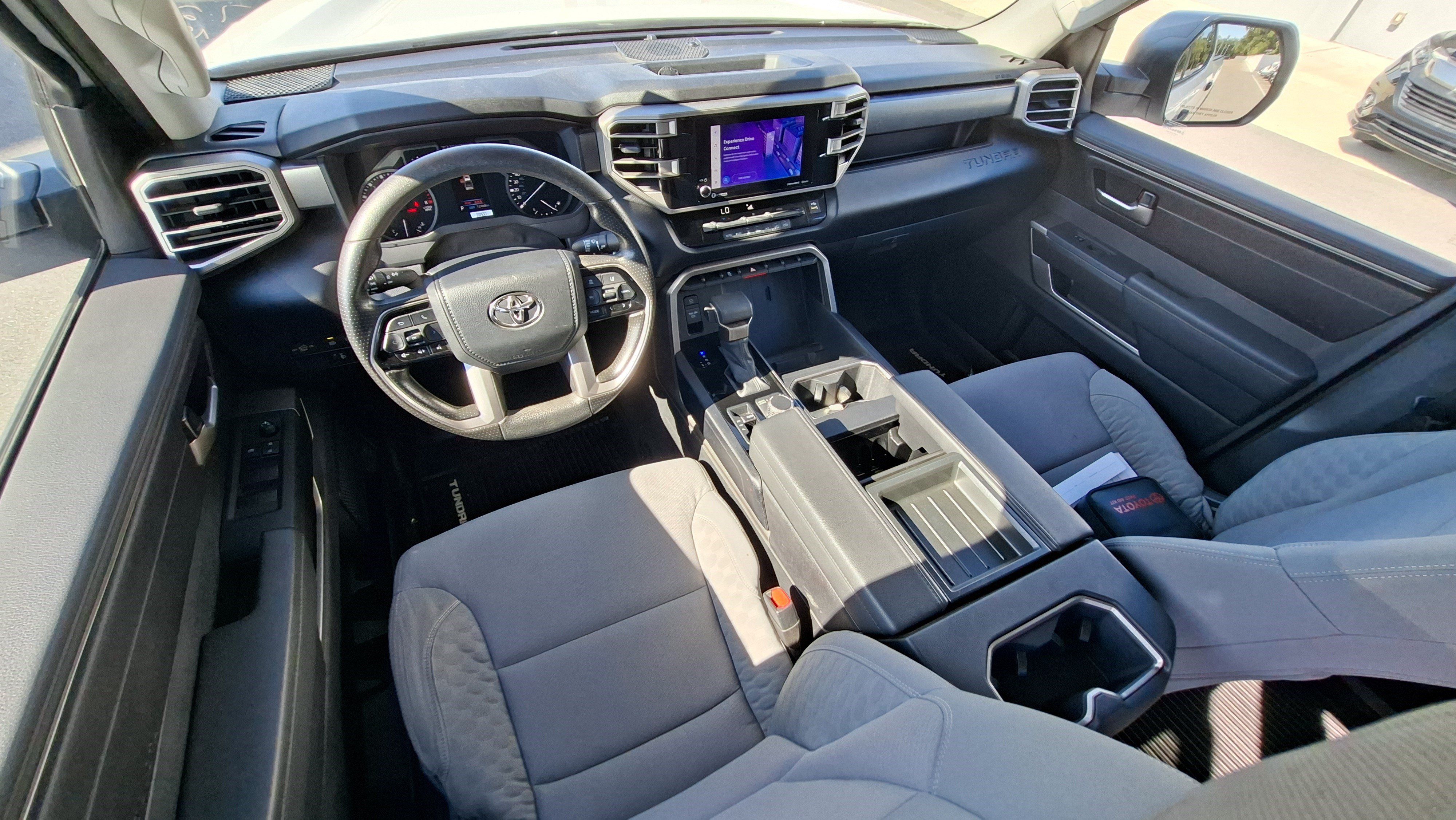 Used 2022 Toyota Tundra SR5 AWD/4WD image 19