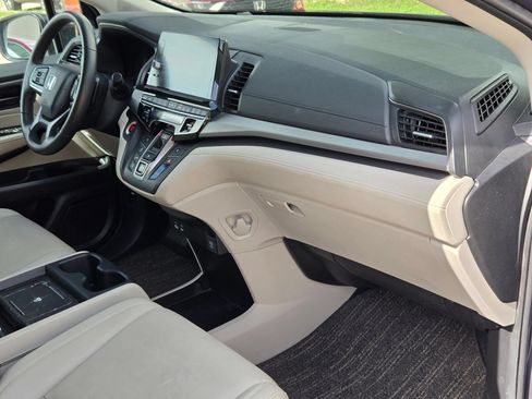 Certified 2025 Honda Odyssey EX-L image 27