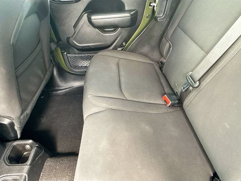 Used 2023 Jeep Wrangler Unlimited Sport AWD/4WD image 30