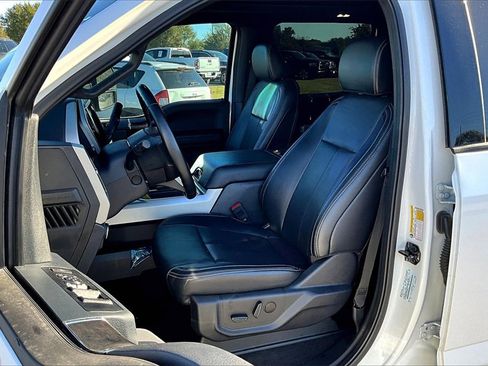 Used 2022 Ford F350 Lariat w/ Lariat Ultimate Package image 22