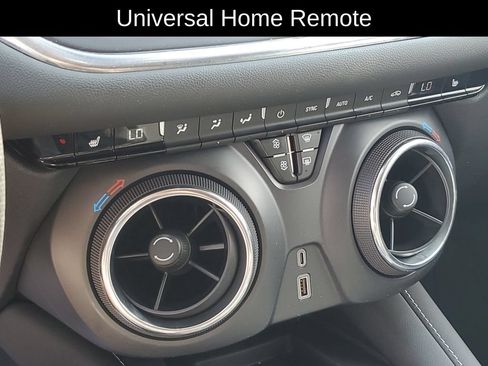 Used 2023 Chevrolet Blazer LT w/ Convenience Package AWD/4WD image 18