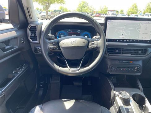 Certified 2025 Ford Bronco Sport Outer Banks w/ Outer Banks Tech Package+ AWD/4WD image 12