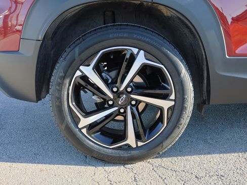 Used 2022 Chevrolet TrailBlazer RS w/ Sun and Liftgate Package image 21