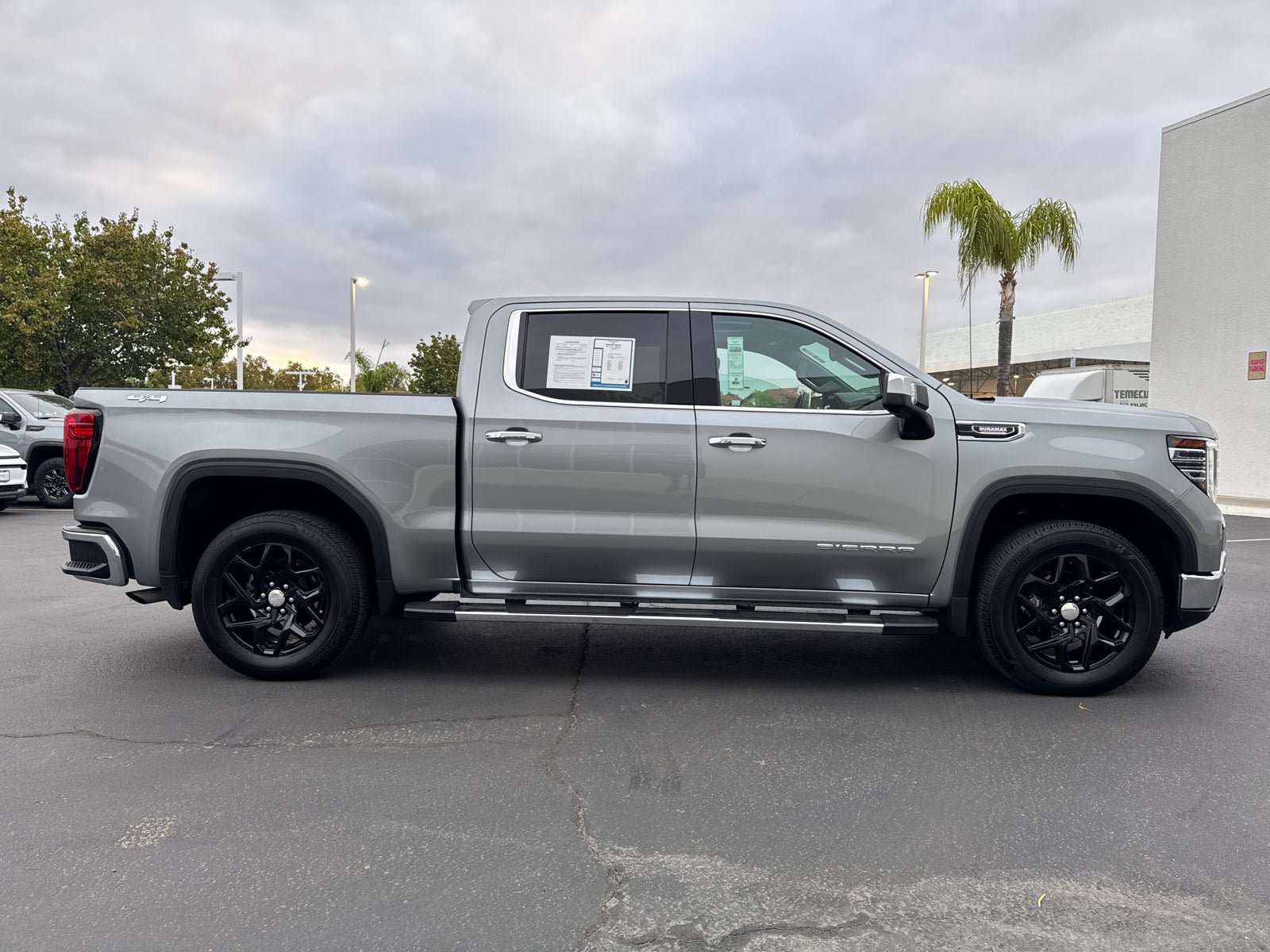 Certified 2026 GMC Sierra 1500 SLT w/ SLT Premium Plus Package AWD/4WD image 7