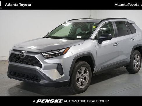 Used 2025 Toyota RAV4 LE AWD/4WD image 1