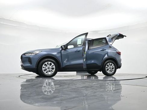 New 2026 Ford Escape Active image 50