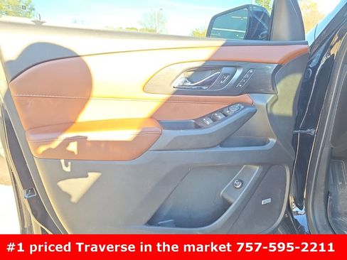 Used 2020 Chevrolet Traverse High Country w/ LPO, Floor Liner Package image 10