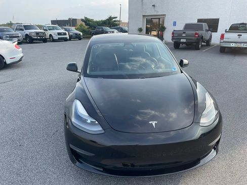 Used 2021 Tesla Model 3 Standard Range Plus RWD image 3