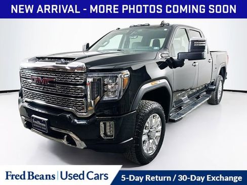 Used 2023 GMC Sierra 3500 Denali w/ Denali Ultimate Package image 3
