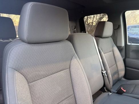 Used 2019 GMC Sierra 1500 SLE w/ SLE Value Package image 12