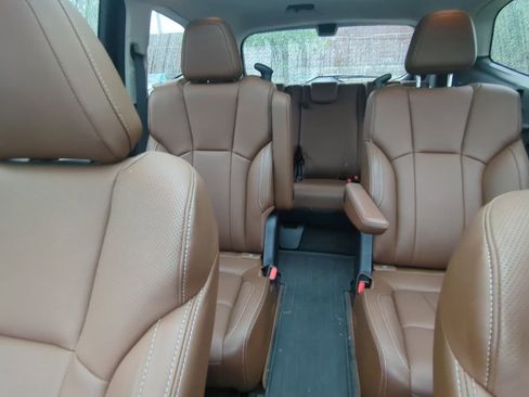 Used 2023 Subaru Ascent Touring AWD/4WD image 19
