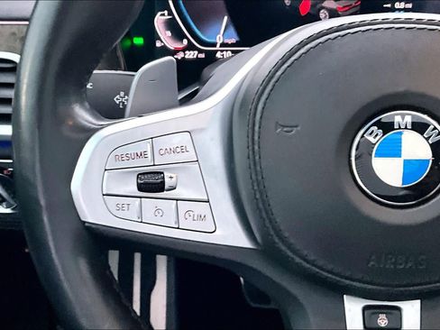 Used 2020 BMW 745e xDrive image 22