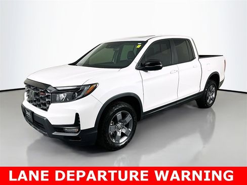 Used 2024 Honda Ridgeline TrailSport image 5