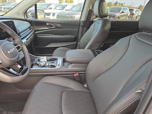 New 2026 Kia Carnival SX image 14