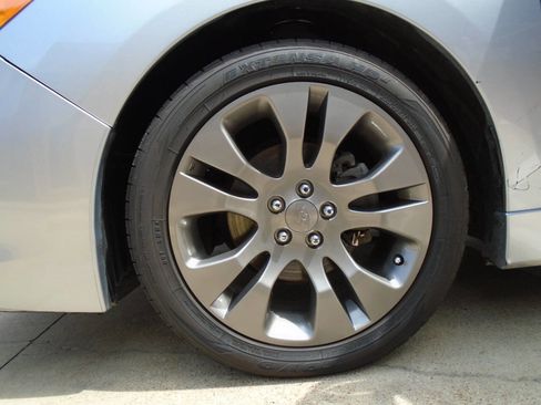 Used 2014 Subaru Impreza 2.0i Sport Premium AWD/4WD image 28