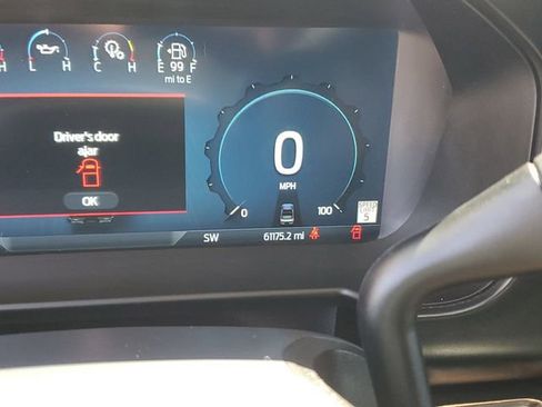 Used 2023 Ford F250 Lariat w/ Lariat Ultimate Package AWD/4WD image 15