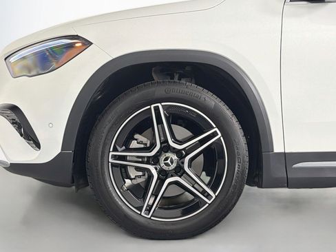 Certified 2026 Mercedes-Benz GLA 250 image 11