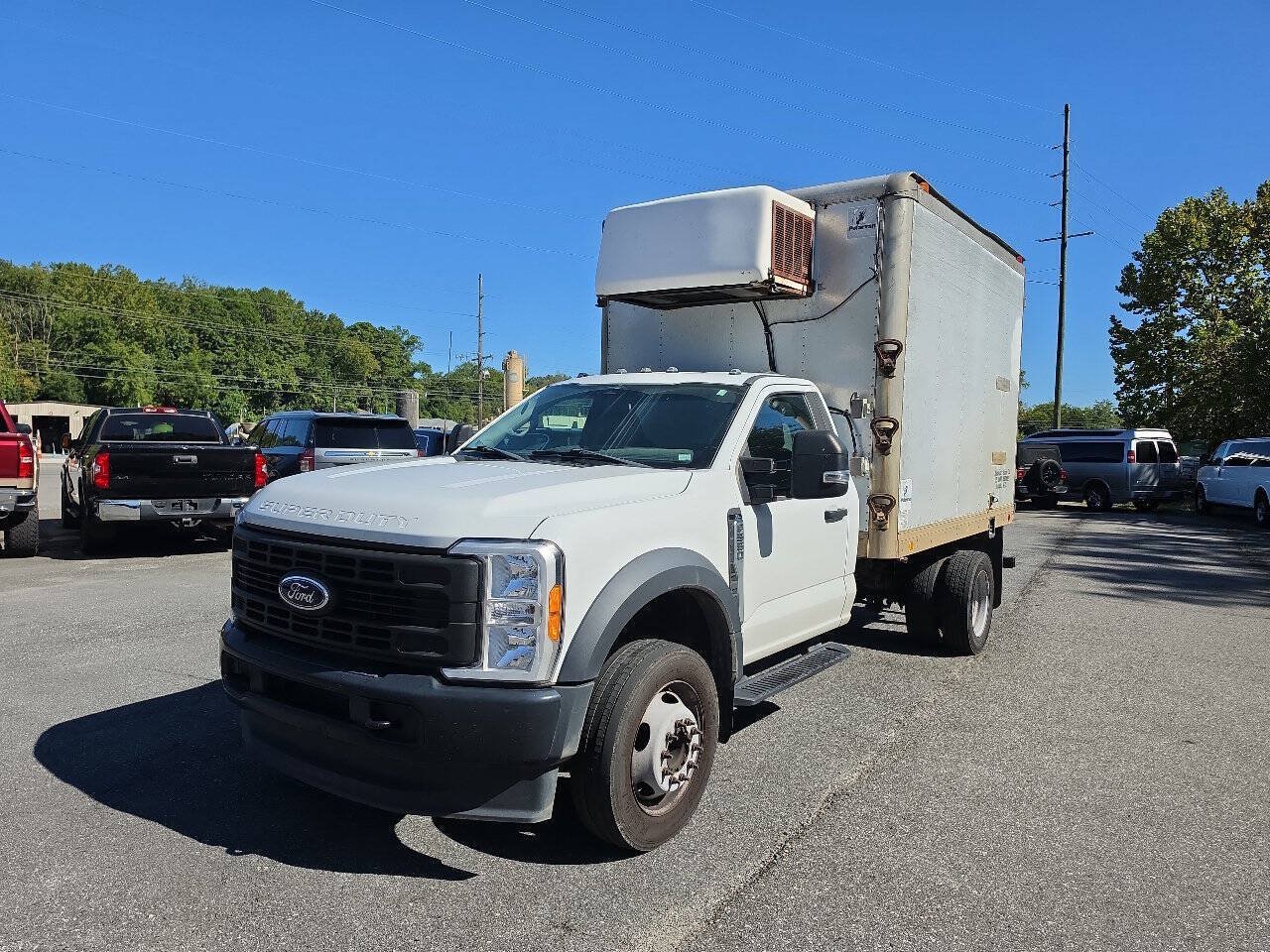 Used 2023 Ford F550 2WD Regular Cab Super Duty image 5