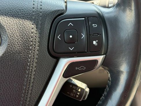 Used 2016 Toyota Highlander Limited Platinum AWD/4WD image 22