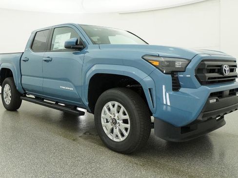 New 2026 Toyota Tacoma SR5 RWD image 35