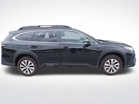 Used 2025 Subaru Outback Premium w/ Popular Package #1A AWD/4WD image 6