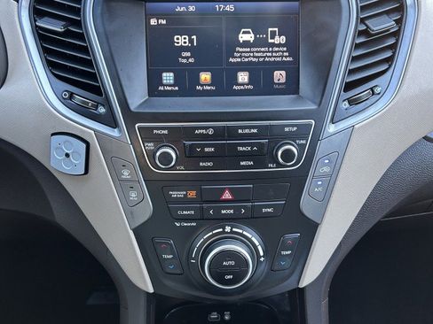 Used 2017 Hyundai Santa Fe Sport AWD/4WD image 7