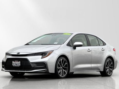 Used 2022 Toyota Corolla SE image 8