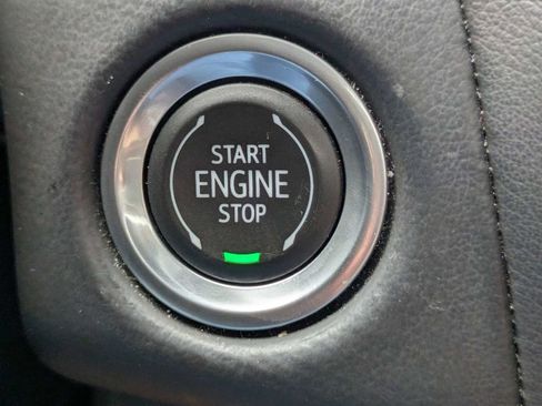 Used 2023 Chevrolet Tahoe LT AWD/4WD image 33