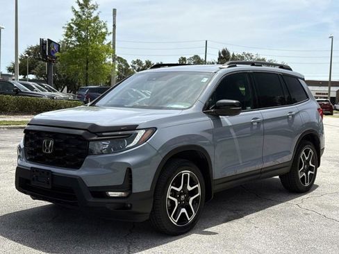 Used 2022 Honda Passport Elite image 7