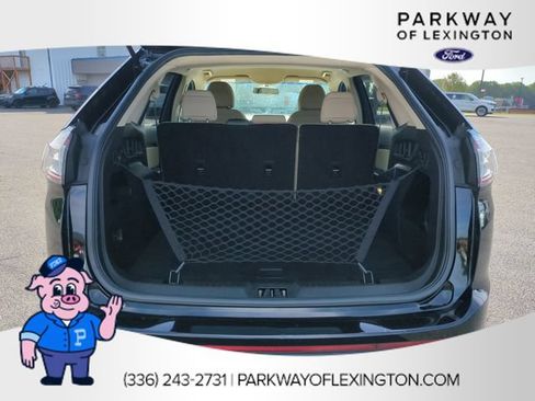 Used 2016 Ford Edge SE FWD image 29