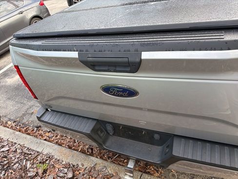Used 2016 Ford F150 XL w/ Equipment Group 101A Mid RWD image 10