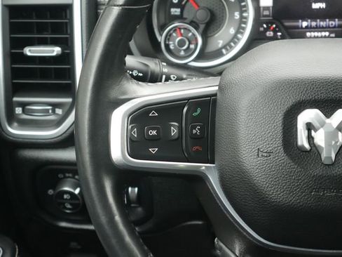 Used 2022 RAM 1500 Laramie AWD/4WD image 19