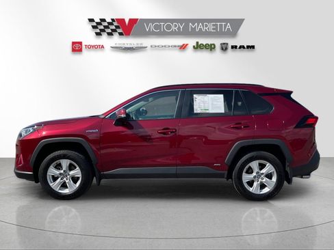 Used 2020 Toyota RAV4 XLE w/ All Weather Liner Package AWD/4WD image 2