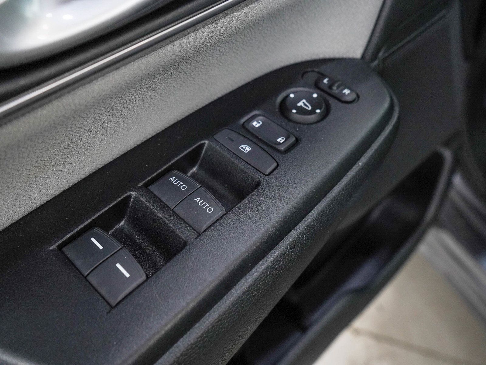 Used 2021 Honda CR-V EX image 20