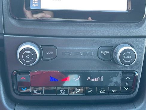 Used 2023 RAM ProMaster 2500 image 23