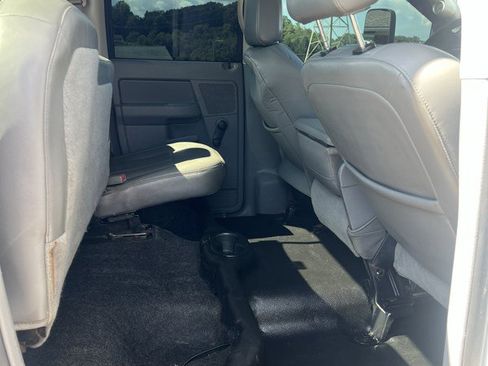 Used 2009 Dodge Ram 2500 Truck ST w/ Trailer Tow Group AWD/4WD image 9