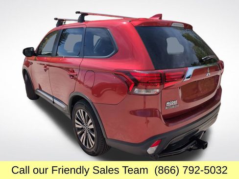 Used 2019 Mitsubishi Outlander SE AWD/4WD image 3
