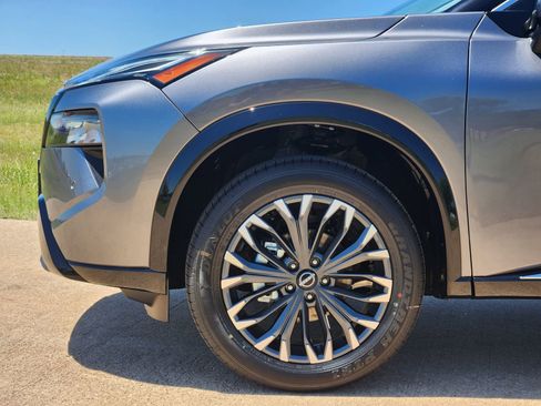 New 2026 Nissan Rogue Platinum AWD/4WD image 10
