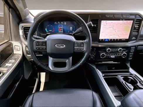 Used 2024 Ford F250 Lariat w/ Chrome Package image 9