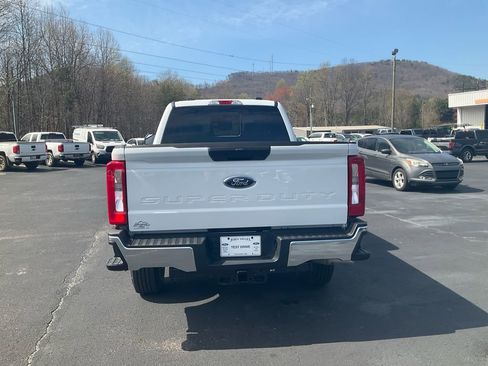 New 2026 Ford F250 XL AWD/4WD image 6