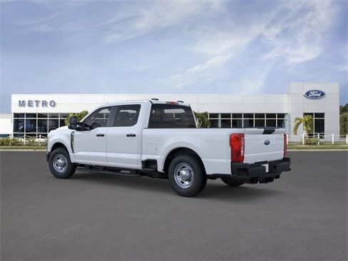 New 2026 Ford F250 XL image 4