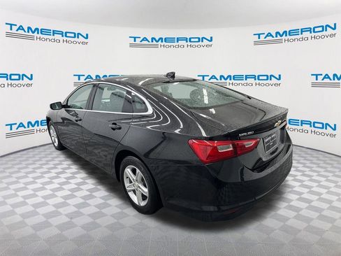 Used 2025 Chevrolet Malibu LT FWD image 3