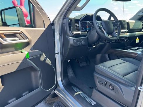 New 2026 Chevrolet Silverado 2500 LT w/ Trail Boss Package AWD/4WD image 11