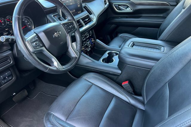 Used 2021 Chevrolet Suburban Z71 w/ Z71 Signature Package AWD/4WD image 10