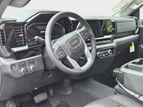 New 2025 GMC Sierra 2500 SLE w/ Max Trailering Package AWD/4WD image 3
