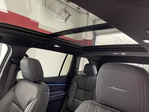 New 2026 Buick Enclave Avenir w/ Super Cruise Package image 17