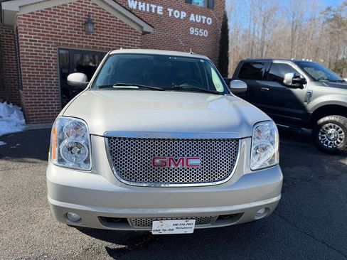 Used 2008 GMC Yukon Denali image 8