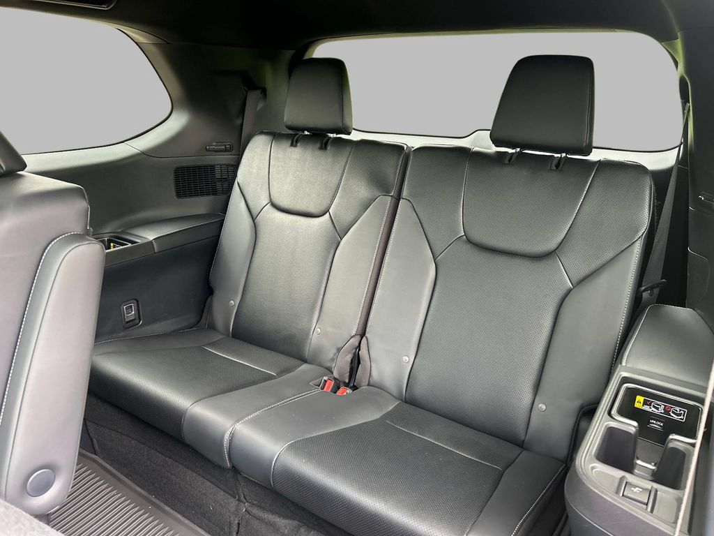 Used 2026 Lexus TX 350 AWD w/ Technology Package image 18