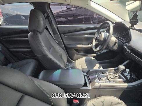 Used 2025 MAZDA MAZDA3 s FWD image 9