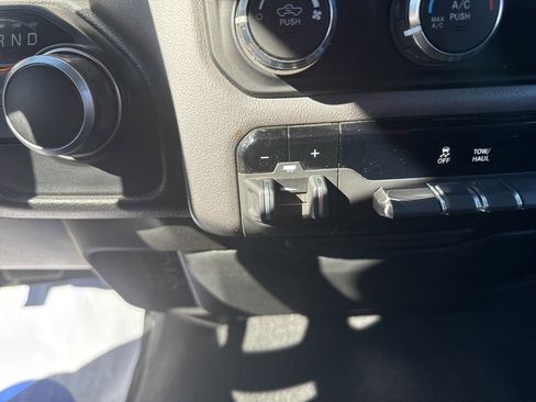 Used 2022 RAM 2500 Big Horn image 17